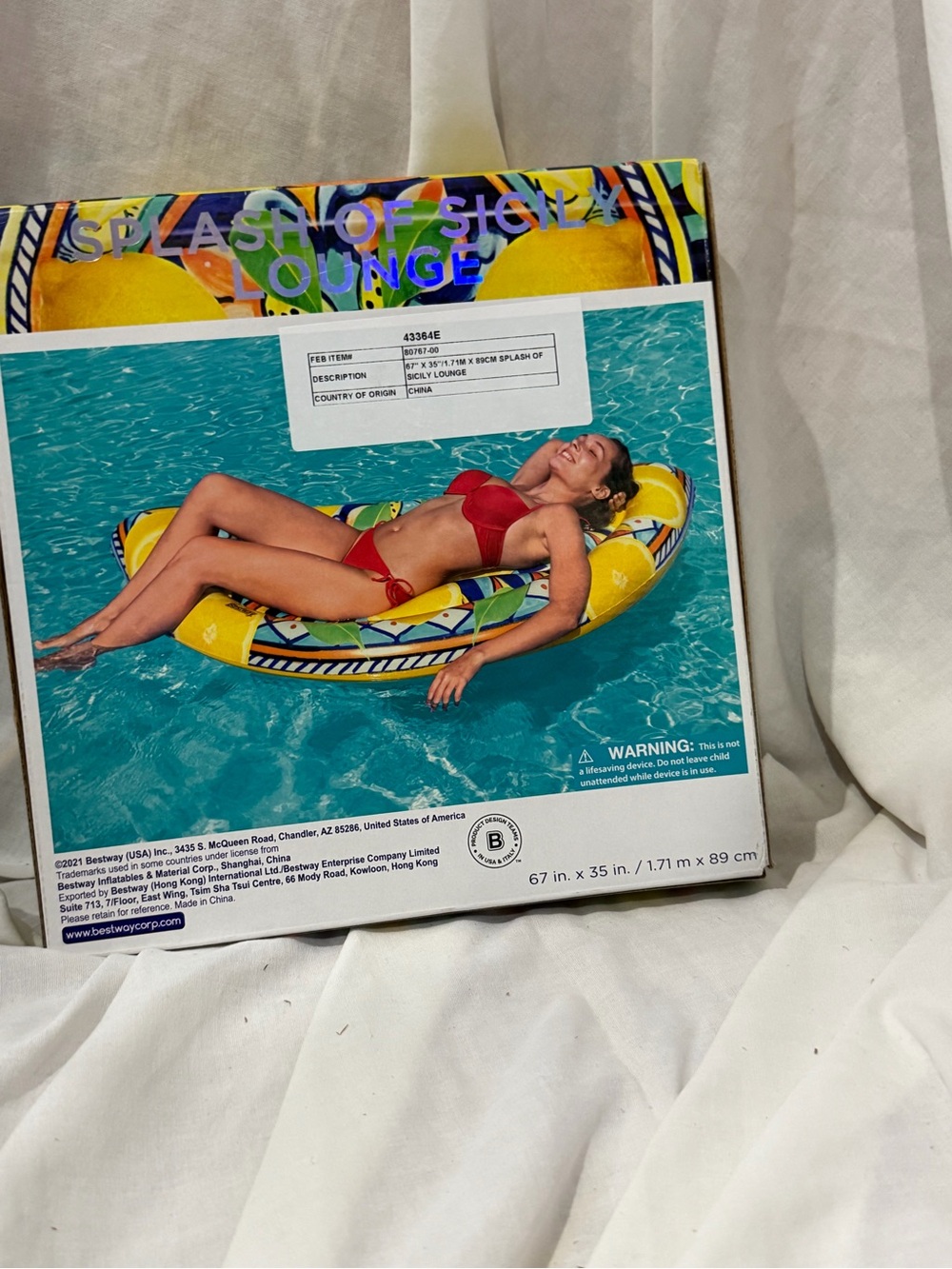 Bright Lemon Pattern Inflatable Pool Lounge - Picture 2 of 2